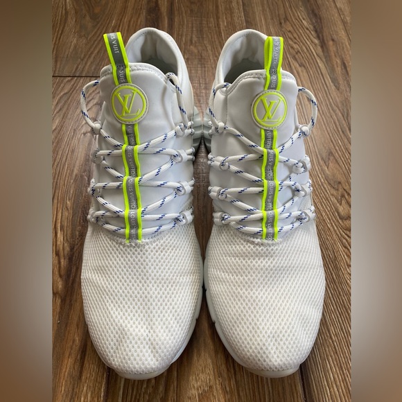 Louis Vuitton Fastlane Classic Sneakers in Men's Size 9.5 White - Picture 10 of 15